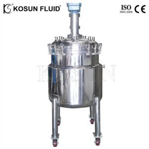 Farmaseuttinen takkireaktori